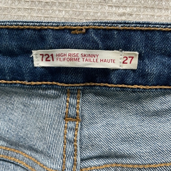 Levi’s High Rise Skinny’s 721 - Picture 3 of 5